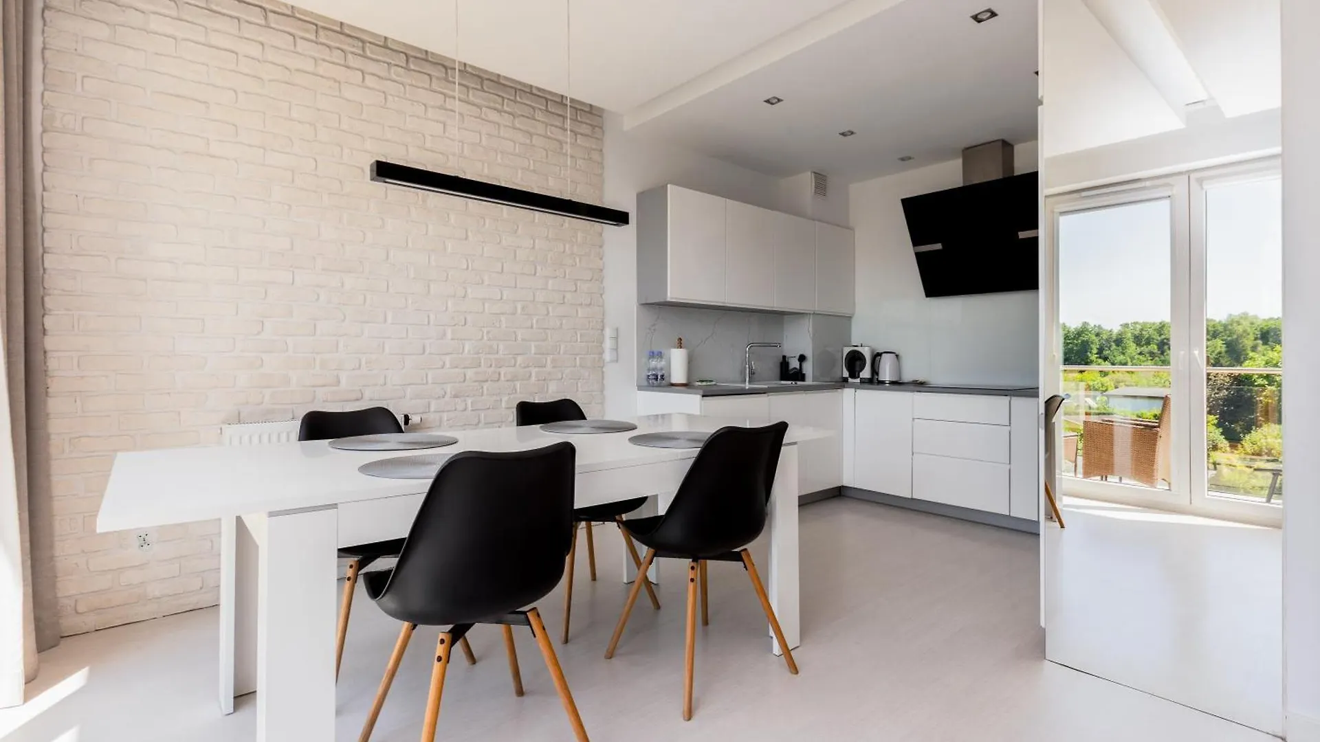 Brzezno Deluxe Apartment By Bookinghost Gdańsk Polska